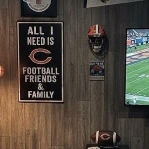 Chicago Bears Football Friends and Family Wood Sign Wall Art Decor NFL Fan Cave